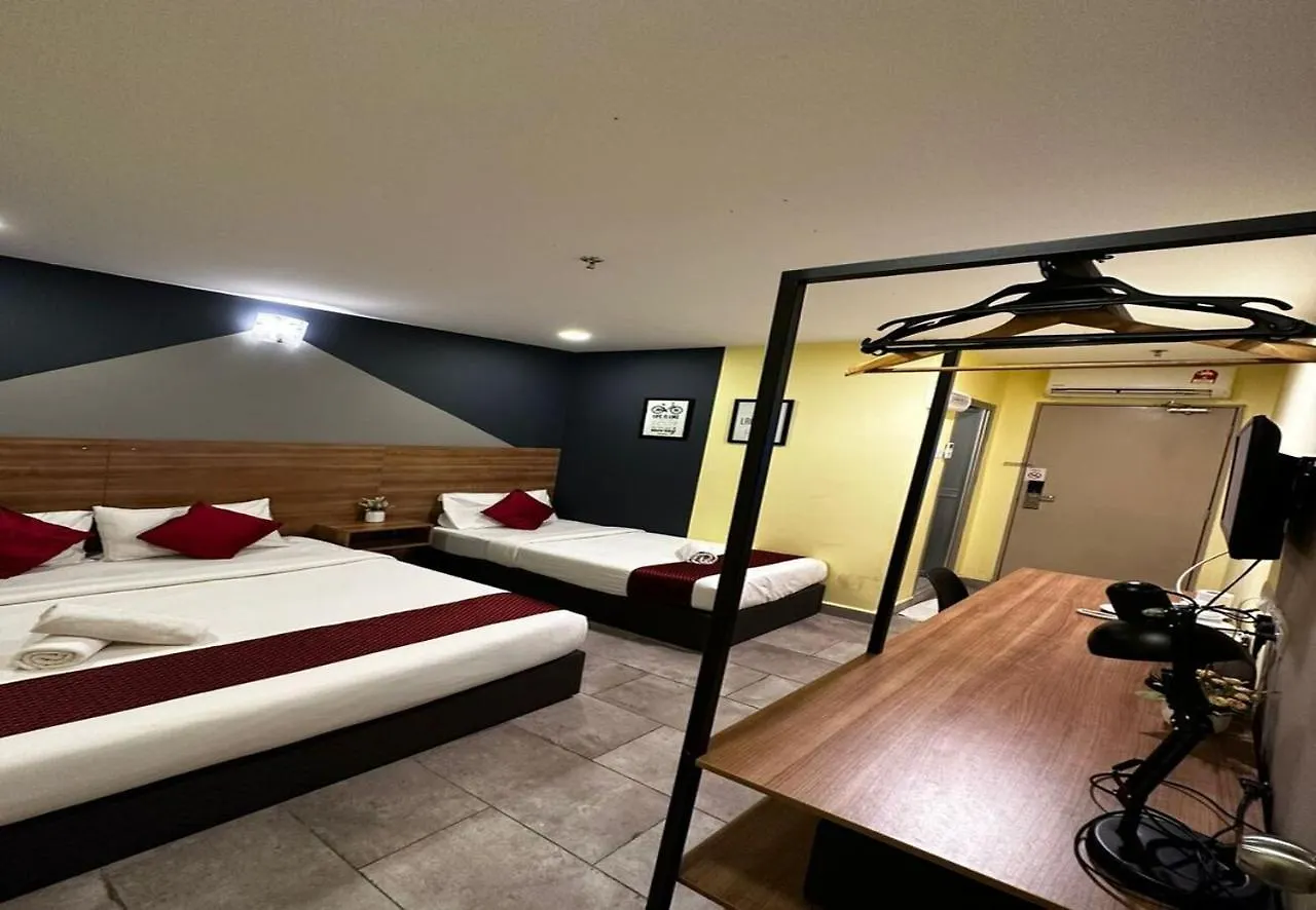 T-Hotel Mont Kiara Kuala Lumpur 3*,  Malaysia